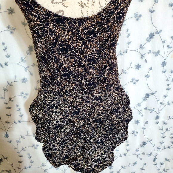 FTF Layered style peplum top - Picture 8 of 8